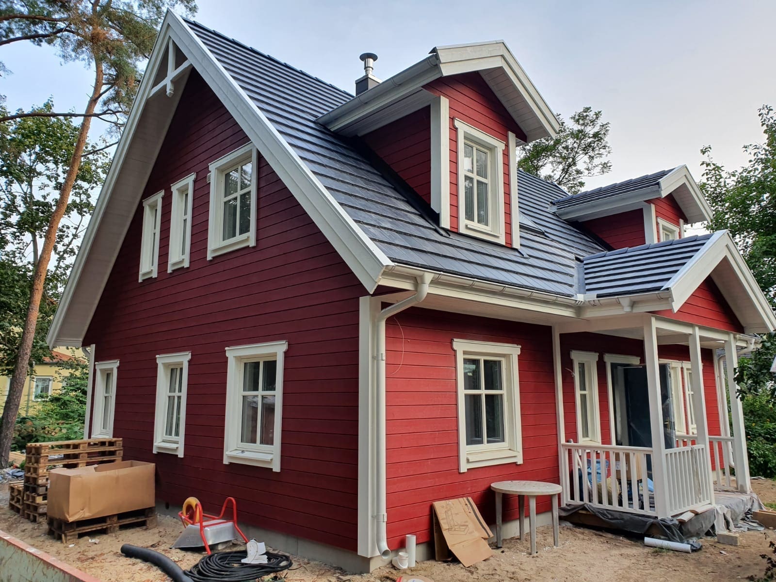 Rotes Knutstorp-Haus von Eksjöhus - Erfahrungen Schwedenhaus